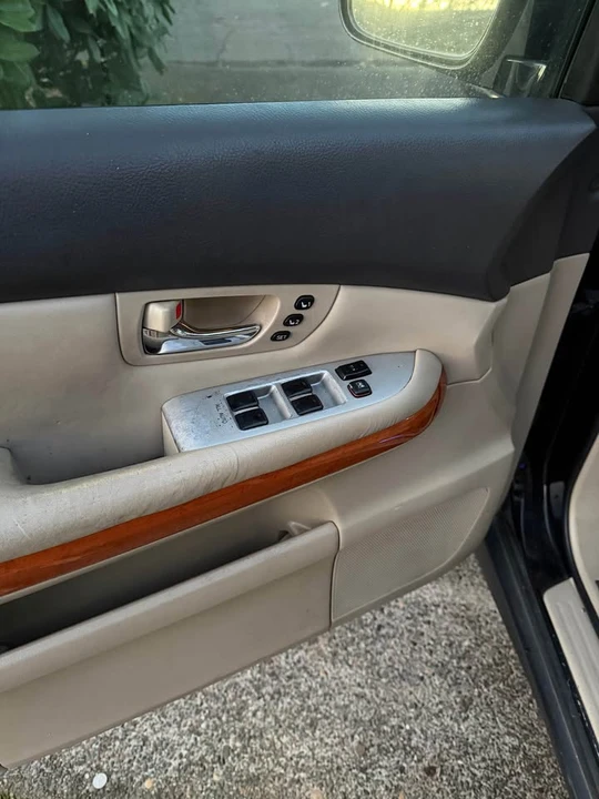 2008 Lexus RX 2nd Gen - Image 12 of 13