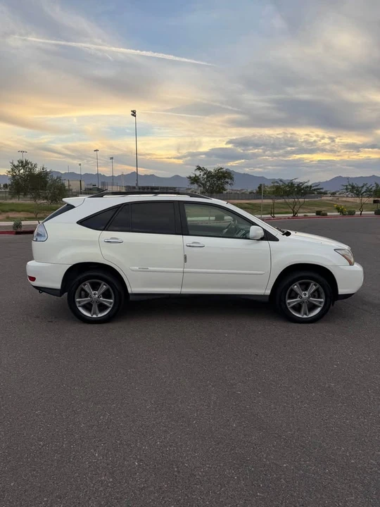 2008 Lexus RX 2nd Gen - Image 6 of 13