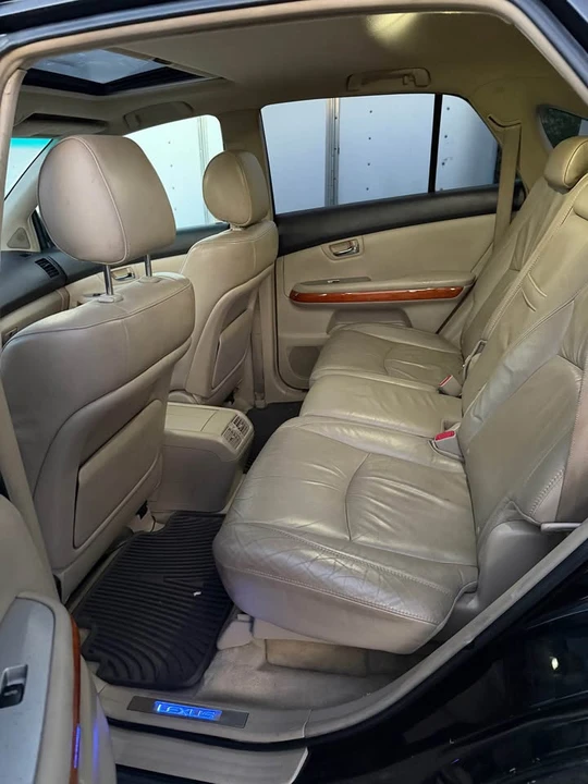 2008 Lexus RX 2nd Gen - Image 8 of 13