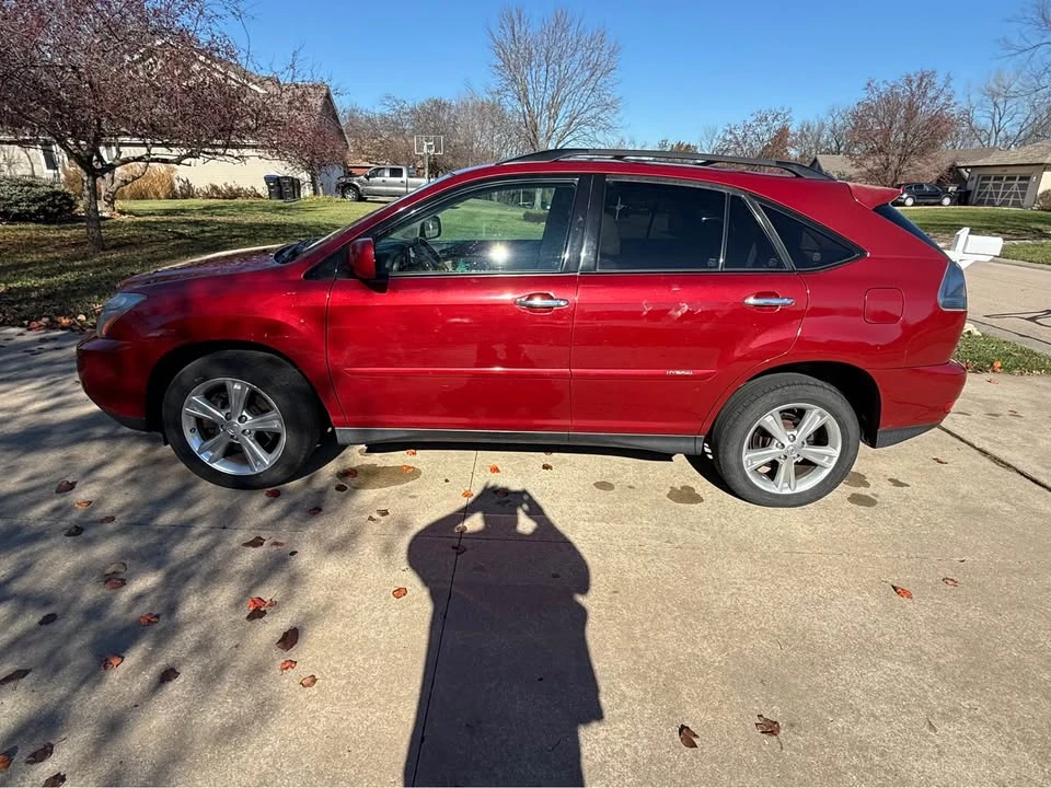 2008 Lexus RX 2nd Gen - Image 10 of 12