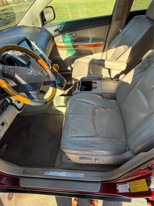 2008 Lexus RX 2nd Gen - Image 9 of 12