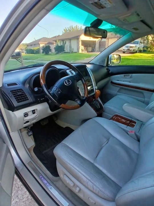 2008 Lexus RX 2nd Gen - Image 9 of 14