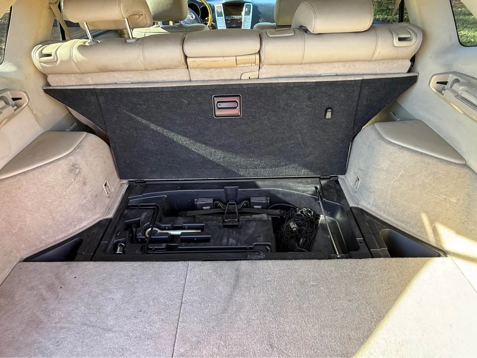 2008 Lexus RX 2nd Gen - Image 7 of 12