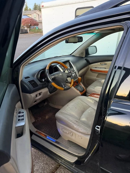 2008 Lexus RX 2nd Gen - Image 7 of 13