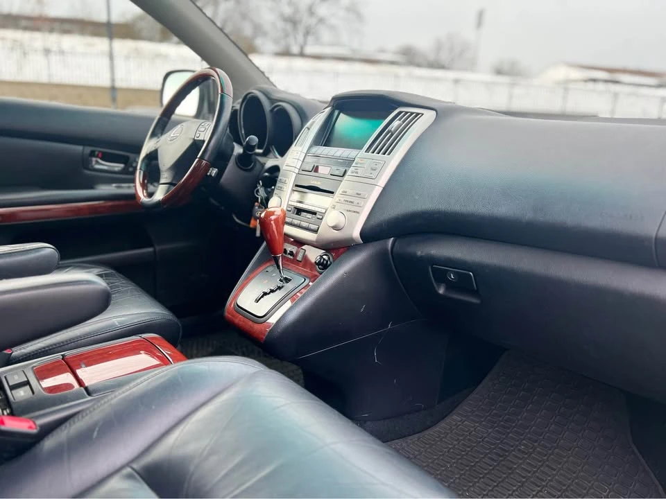 2008 Lexus RX 2nd Gen - Image 11 of 17