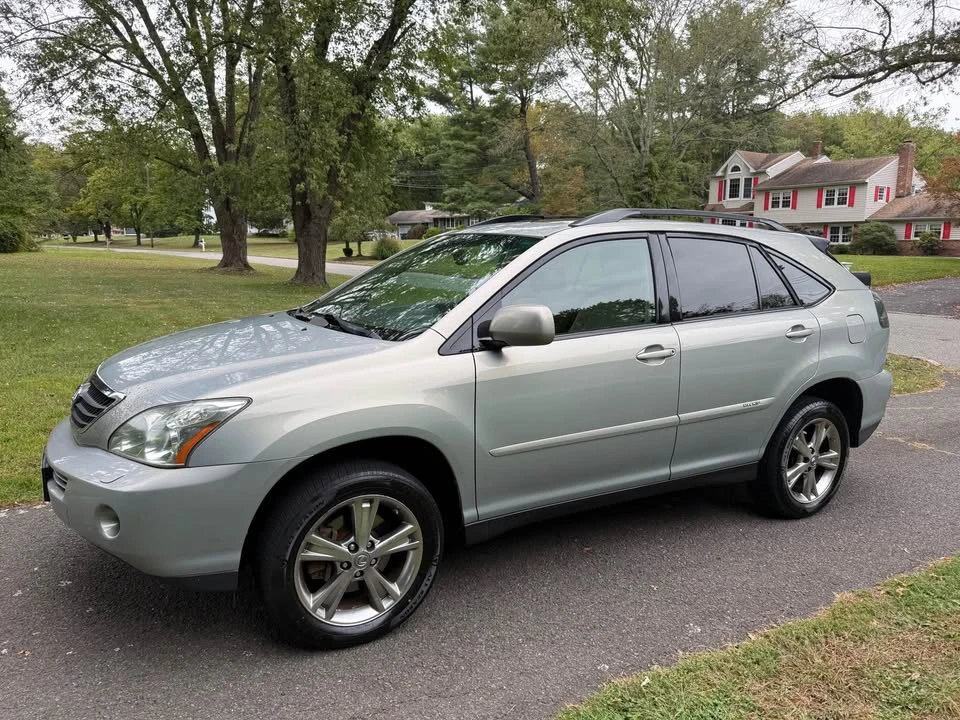 2008 Lexus RX 2nd Gen - Image 2 of 6