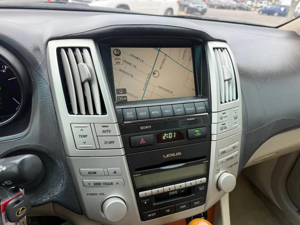 2008 Lexus RX 2nd Gen - Image 10 of 13