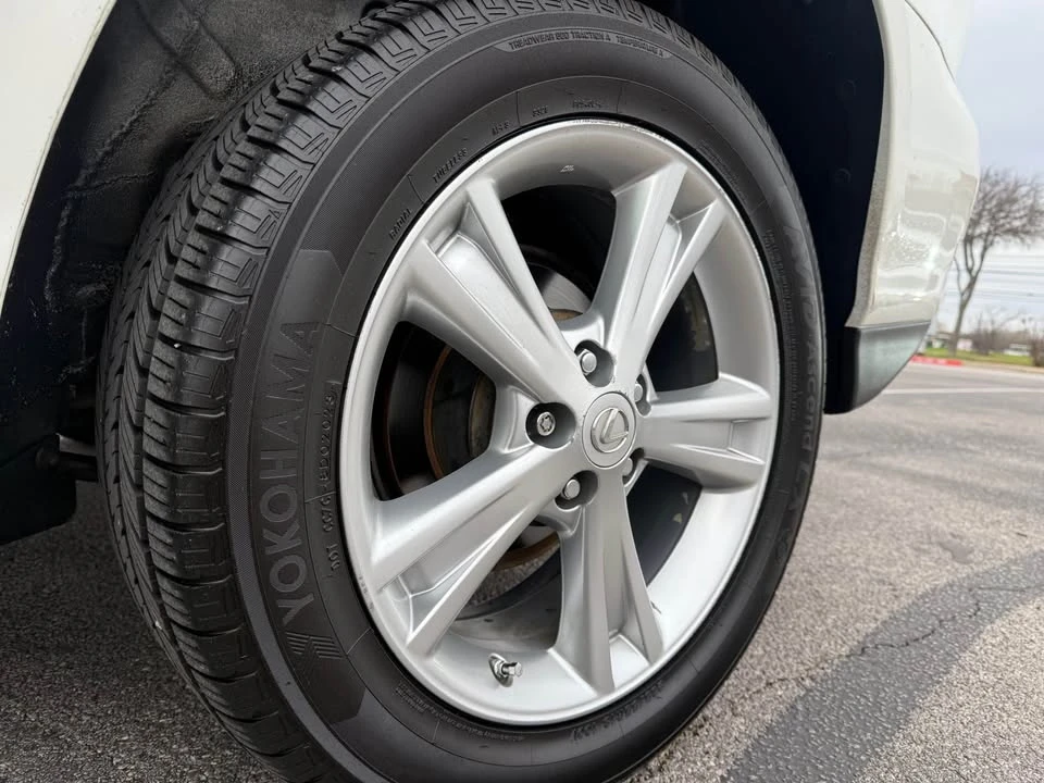2008 Lexus RX 2nd Gen - Image 8 of 13