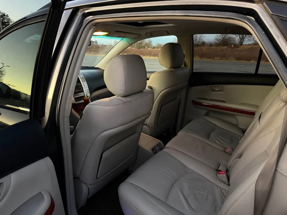 2008 Lexus RX 2nd Gen - Image 6 of 9
