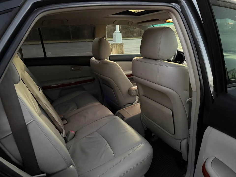 2008 Lexus RX 2nd Gen - Image 7 of 9