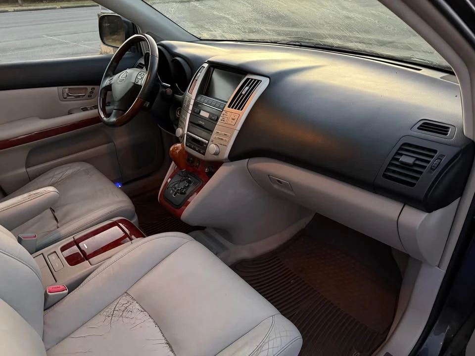 2008 Lexus RX 2nd Gen - Image 5 of 9