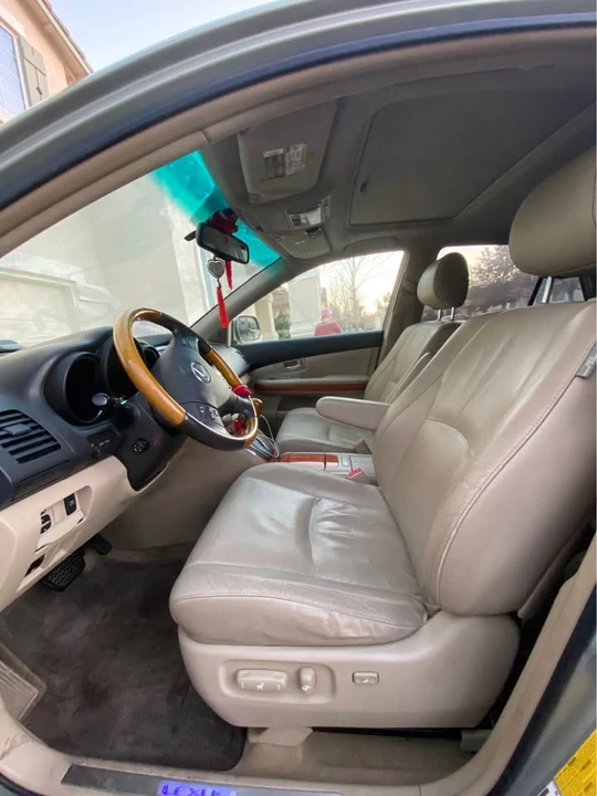 2008 Lexus RX 2nd Gen - Image 4 of 7