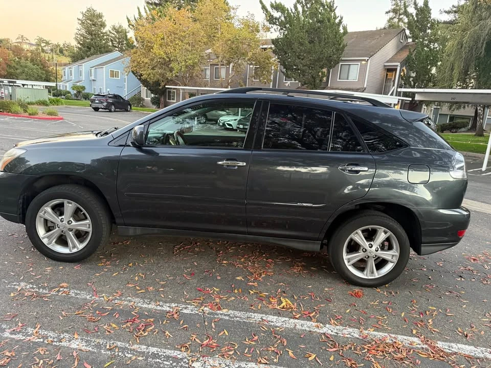 2008 Lexus RX 2nd Gen - Image 9 of 9