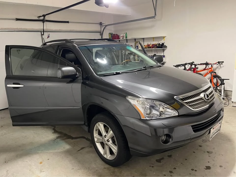 2008 Lexus RX 2nd Gen - Image 2 of 3