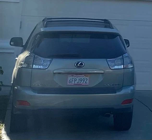 2008 Lexus RX 2nd Gen - Image 2 of 7