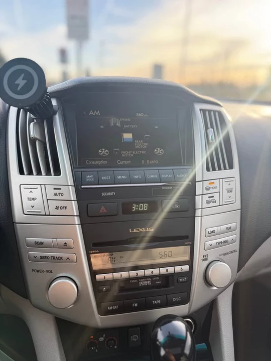 2008 Lexus RX 2nd Gen - Image 8 of 11