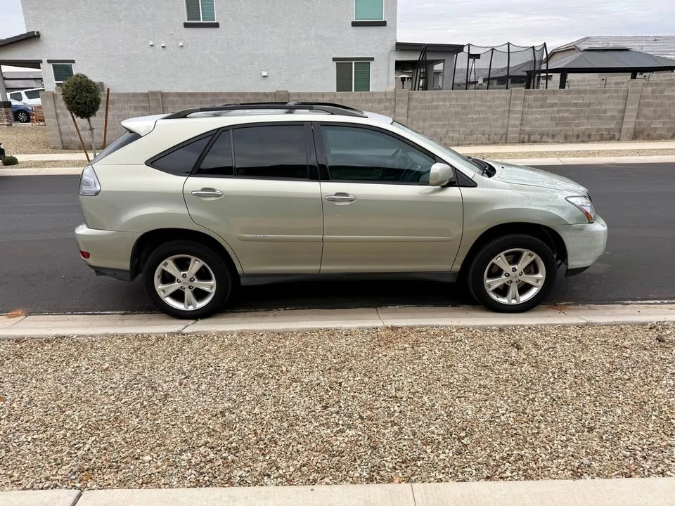 2008 Lexus RX 2nd Gen - Image 6 of 15