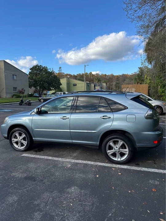 2008 Lexus RX 2nd Gen - Image 2 of 10
