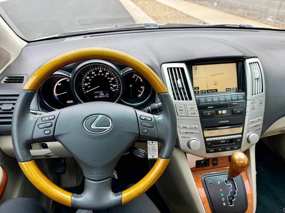 2008 Lexus RX 2nd Gen - Image 12 of 15