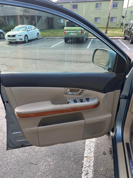 2008 Lexus RX 2nd Gen - Image 7 of 10