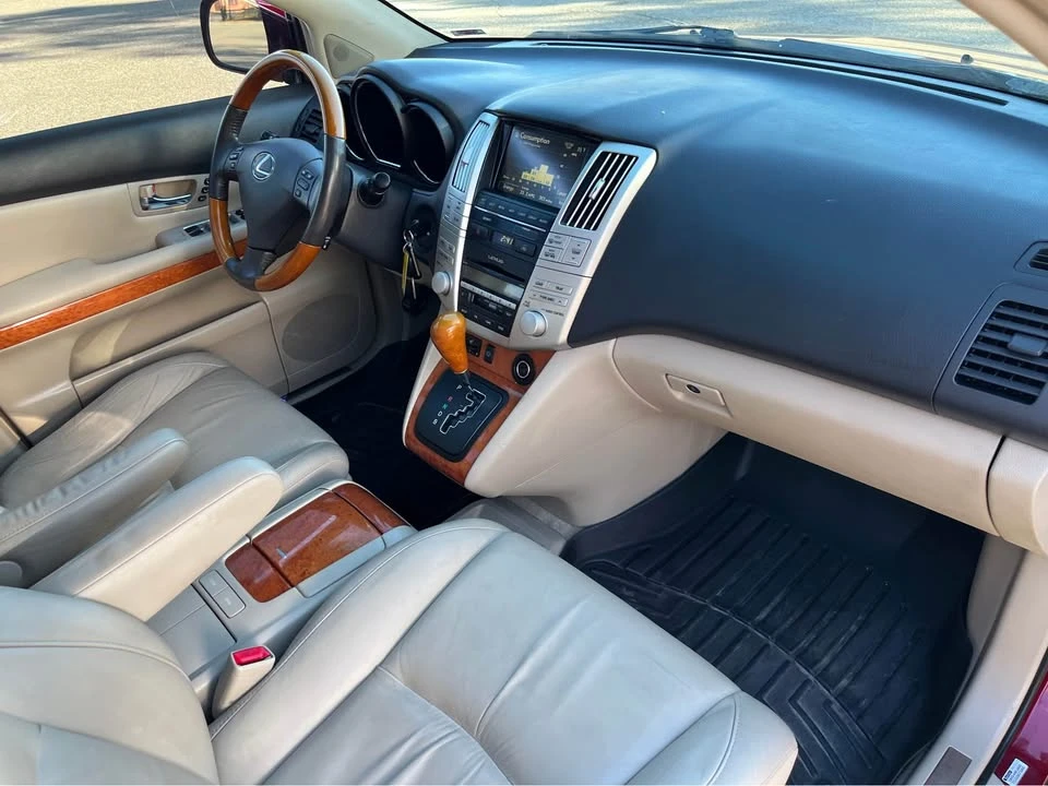 2008 Lexus RX 2nd Gen - Image 16 of 17