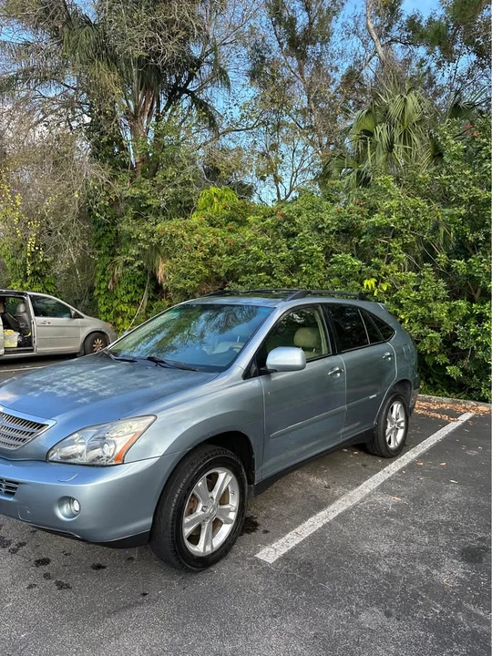 2008 Lexus RX 2nd Gen - Image 3 of 10