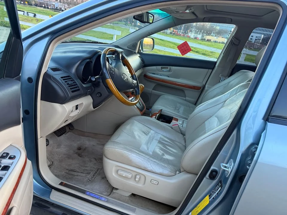2008 Lexus RX 2nd Gen - Image 9 of 20