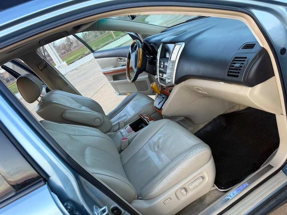 2008 Lexus RX 2nd Gen - Image 11 of 20