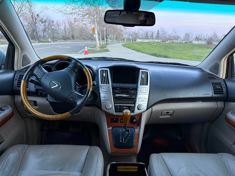 2008 Lexus RX 2nd Gen - Image 15 of 20