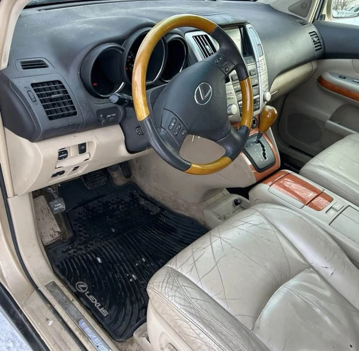 2008 Lexus RX 2nd Gen - Image 15 of 18