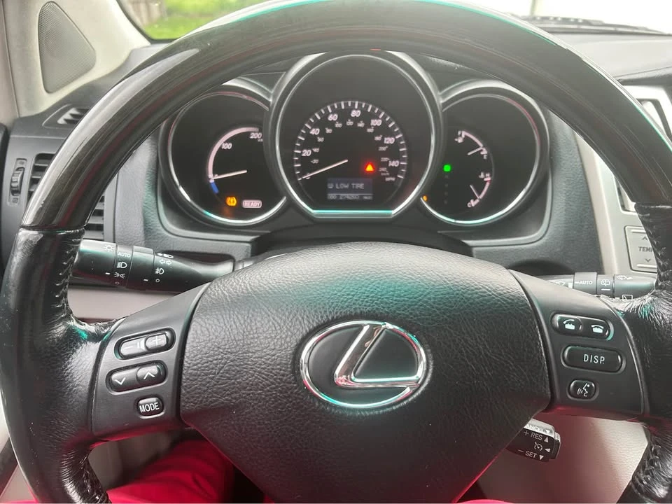 2008 Lexus RX 2nd Gen - Image 6 of 11
