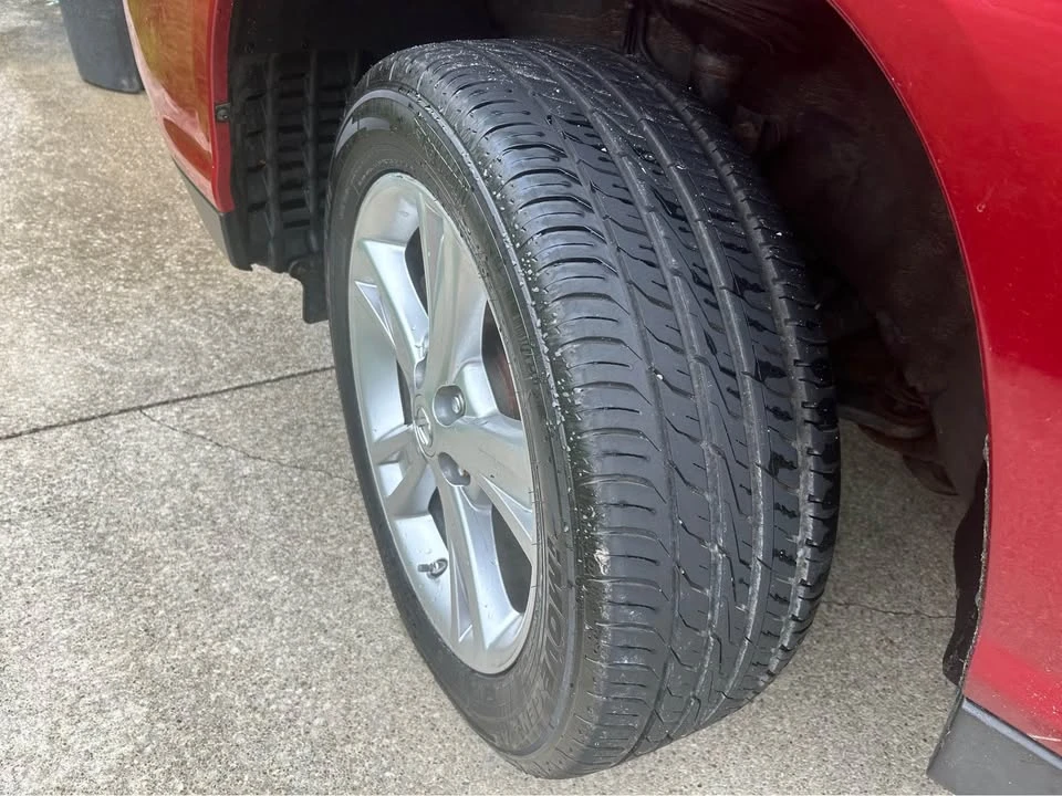2008 Lexus RX 2nd Gen - Image 10 of 11