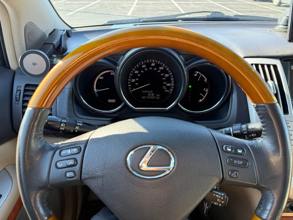 2008 Lexus RX 2nd Gen - Image 14 of 18