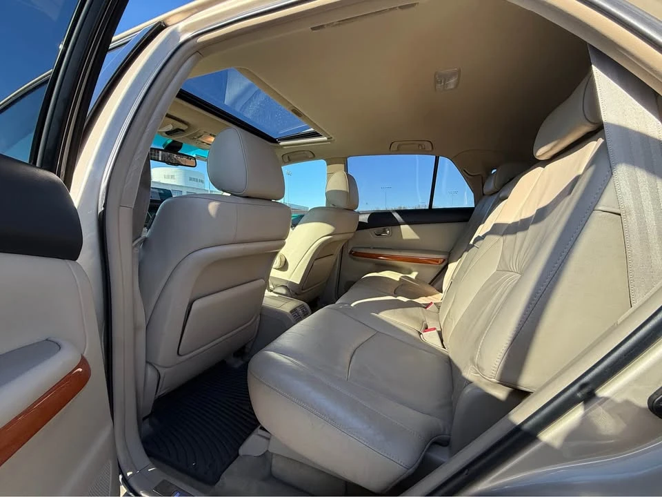 2008 Lexus RX 2nd Gen - Image 11 of 18
