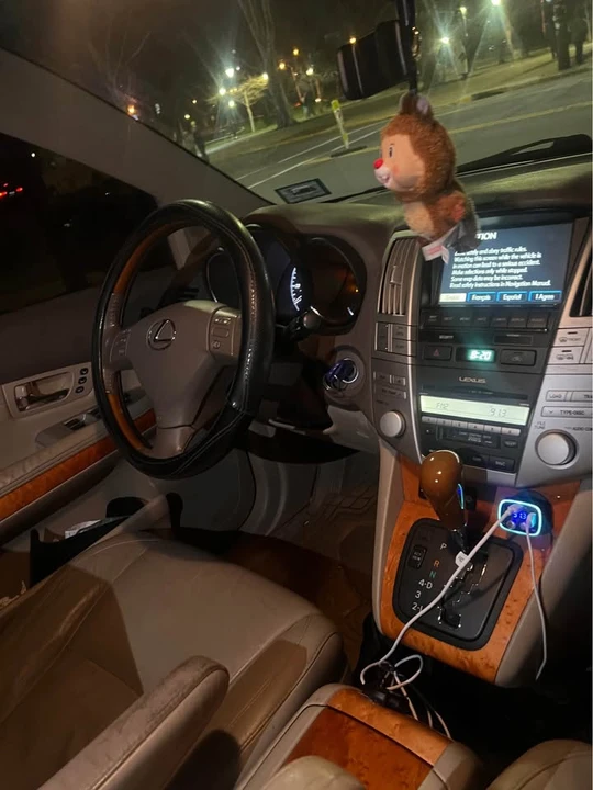 2008 Lexus RX 2nd Gen - Image 12 of 14