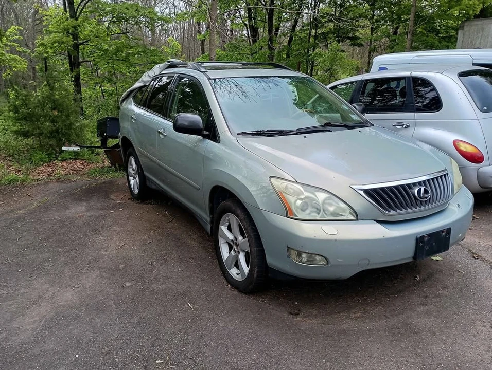 2008 Lexus RX 2nd Gen - Image 2 of 10