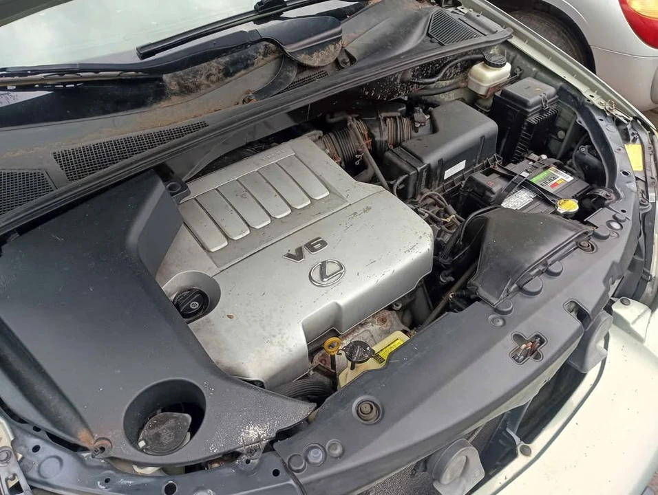 2008 Lexus RX 2nd Gen - Image 10 of 10