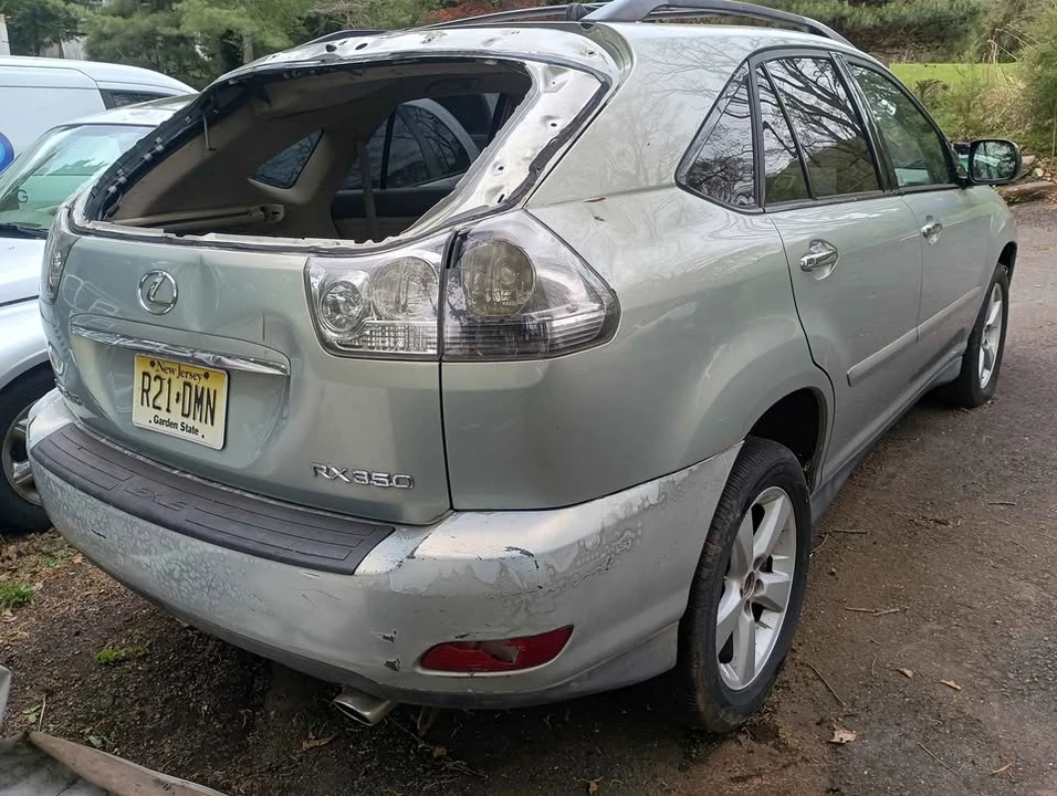 2008 Lexus RX 2nd Gen - Image 4 of 10