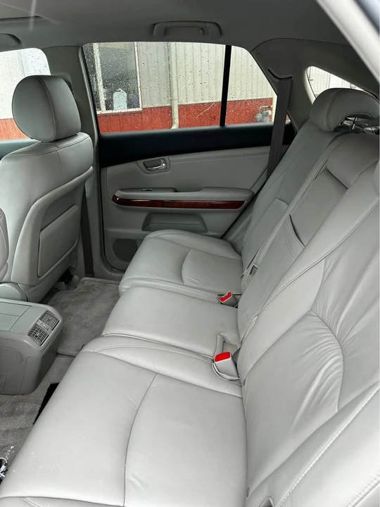 2008 Lexus RX 2nd Gen - Image 5 of 9