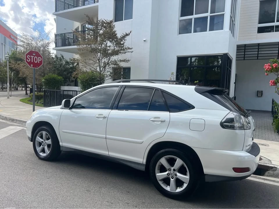 2008 Lexus RX 2nd Gen - Image 4 of 18