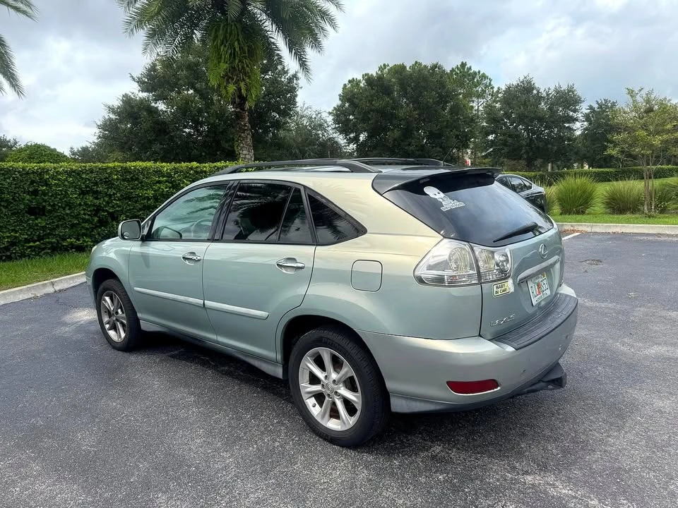 2008 Lexus RX 2nd Gen - Image 2 of 15