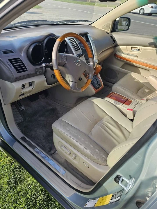 2008 Lexus RX 2nd Gen - Image 6 of 10
