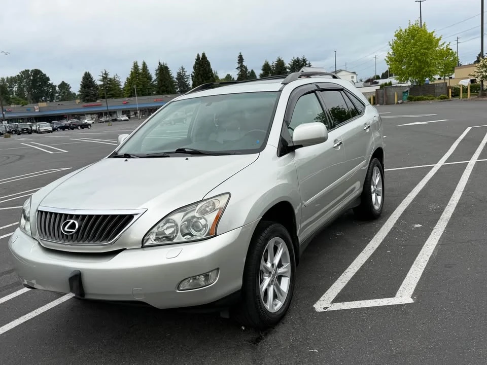 2008 Lexus RX 2nd Gen - Image 2 of 13
