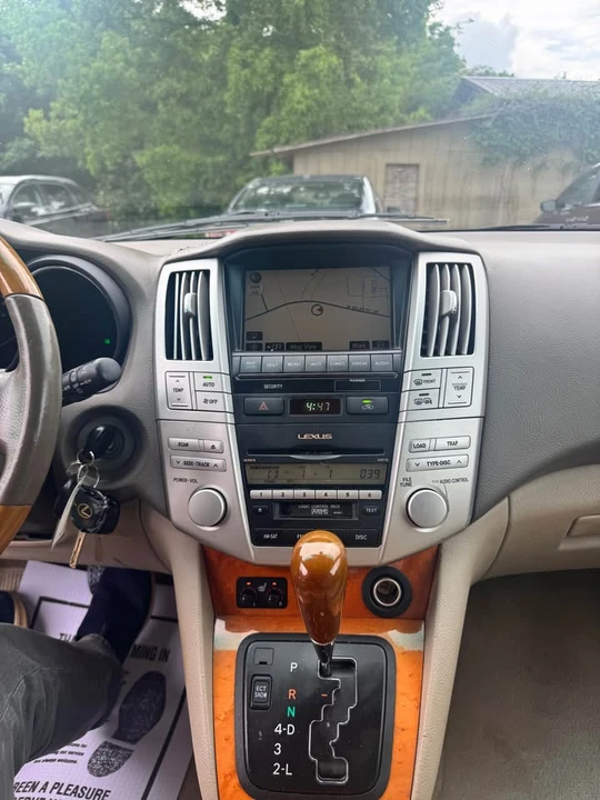 2008 Lexus RX 2nd Gen - Image 18 of 20