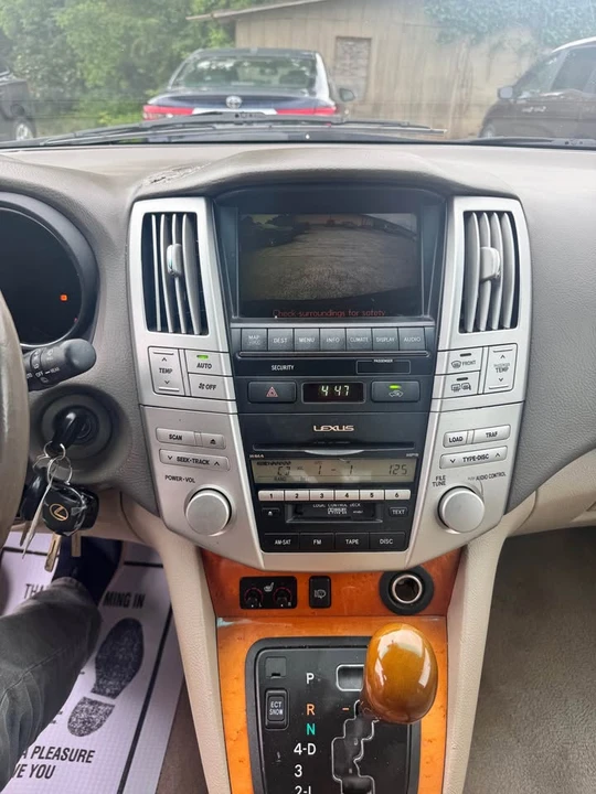 2008 Lexus RX 2nd Gen - Image 19 of 20