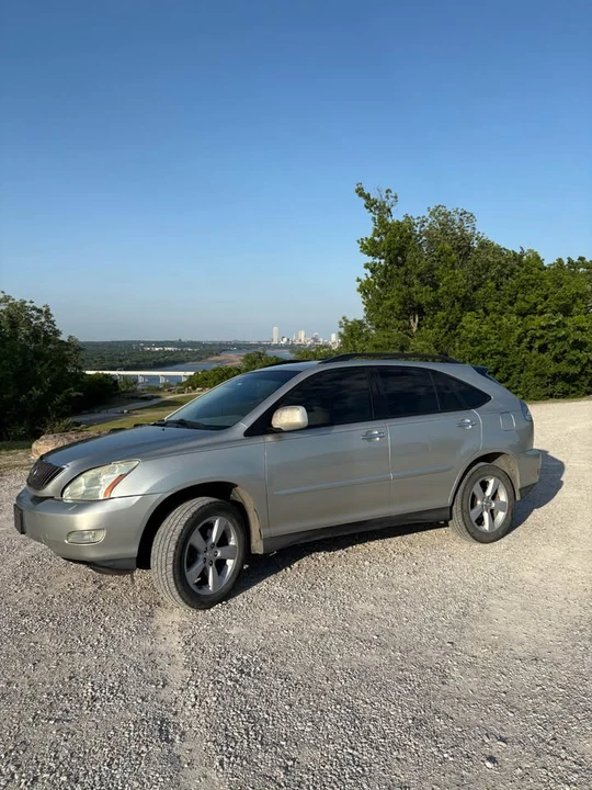 2008 Lexus RX 2nd Gen - Image 2 of 9