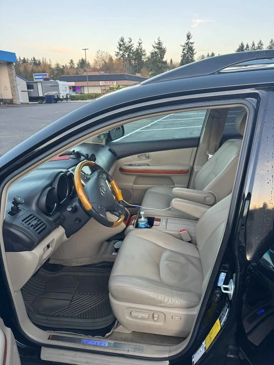 2008 Lexus RX 2nd Gen - Image 9 of 10