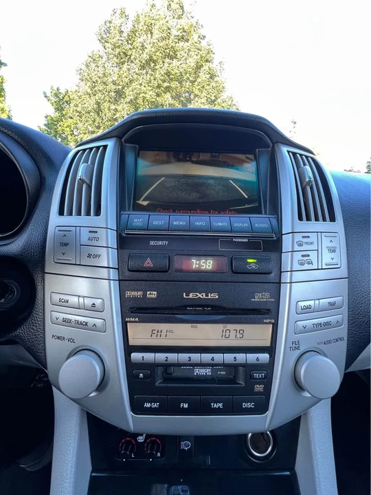 2008 Lexus RX 2nd Gen - Image 17 of 19