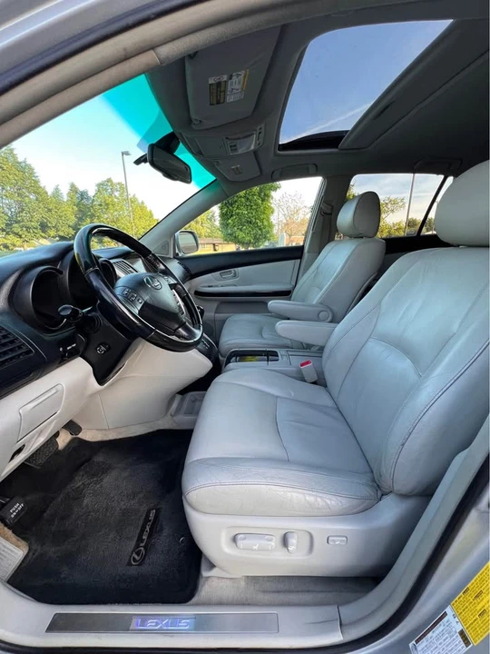 2008 Lexus RX 2nd Gen - Image 15 of 19