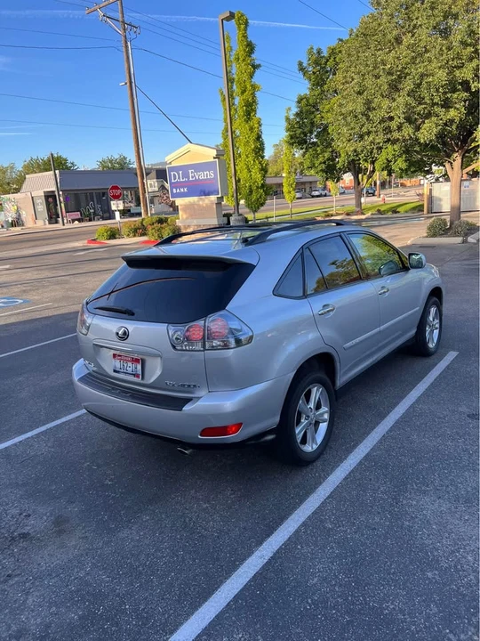 2008 Lexus RX 2nd Gen - Image 9 of 19